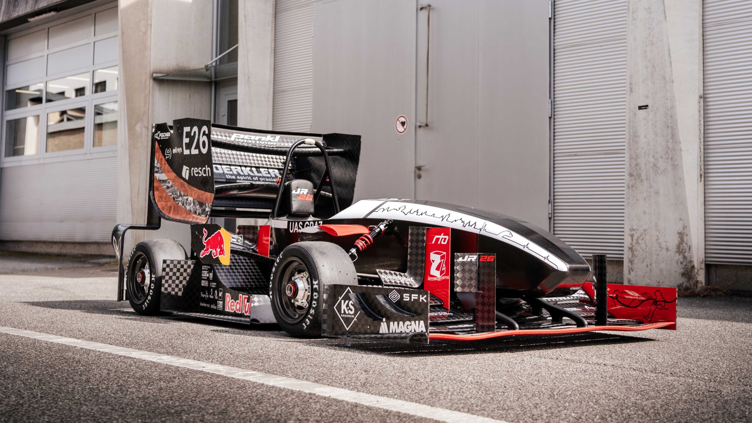 JR26 Racing Car
