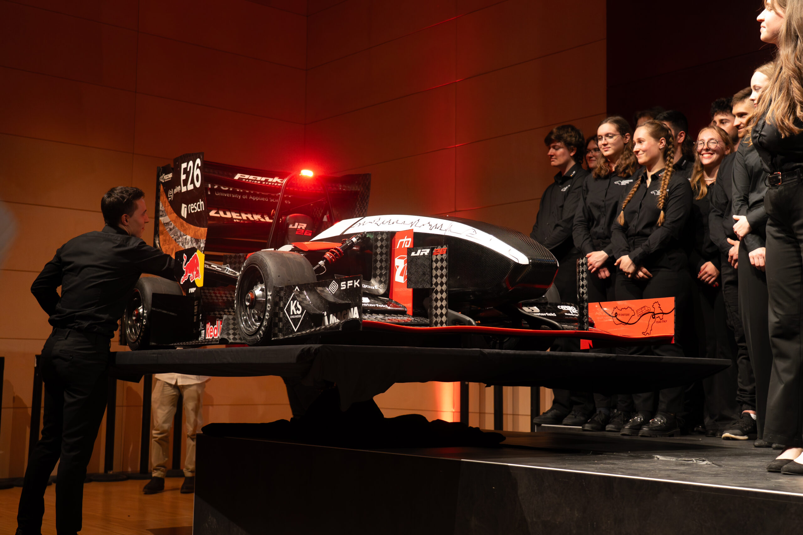 Joanneum Racing Graz Weasels – Manufacturing Phase