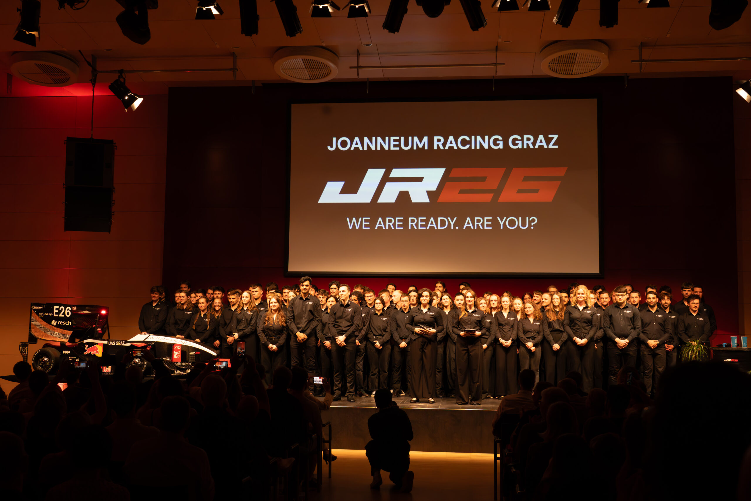 Joanneum Racing Graz Weasels – Boxenstopp Titelbild